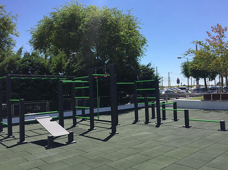 ✓✓ Equipamiento urbano y Street Workout, la calle como ejercicio