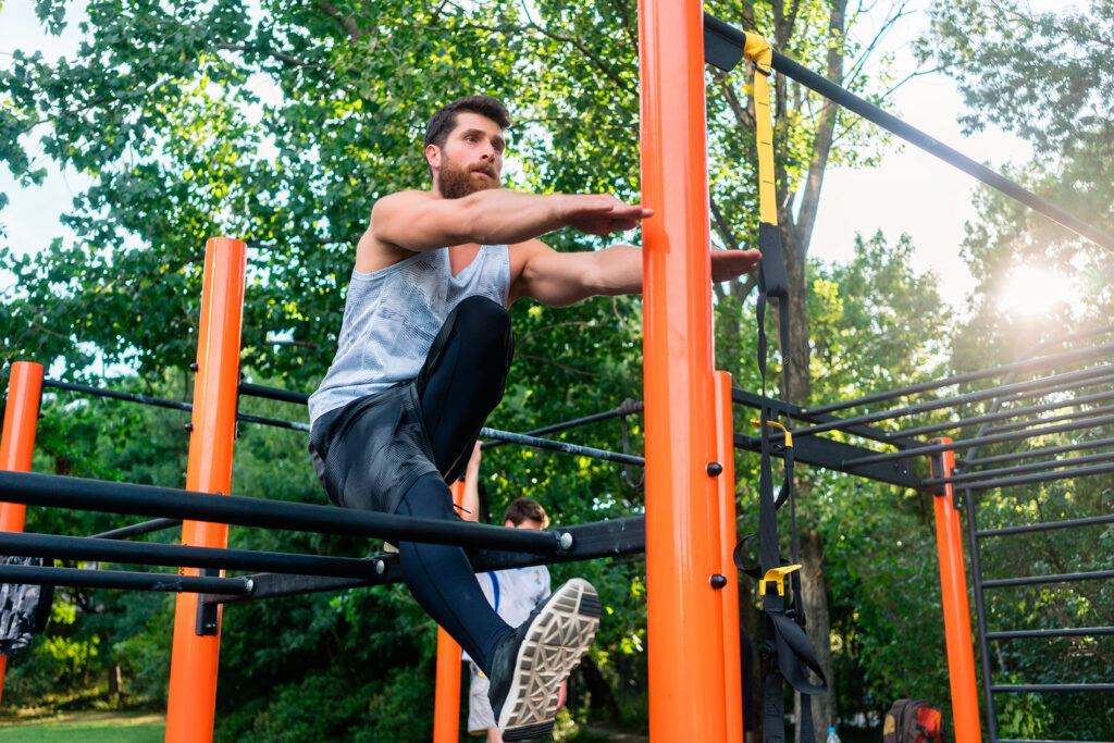 ✓✓ Mobiliario Street Workout: cinco parques de Calistenia en Barcelona y alrededores