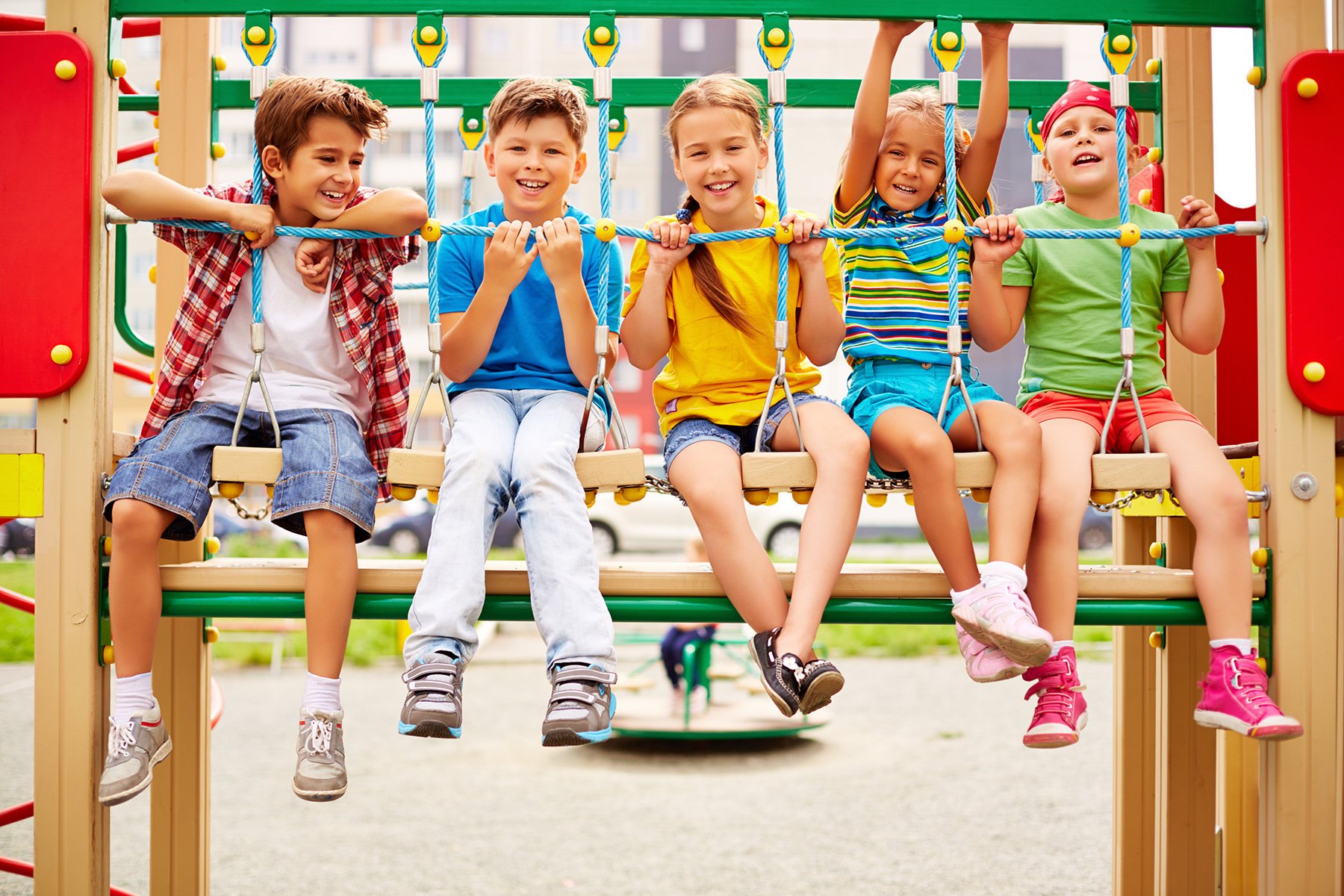 ✓✓ ¿Qué tener en cuenta cuando hablamos de mobiliario parques infantiles?