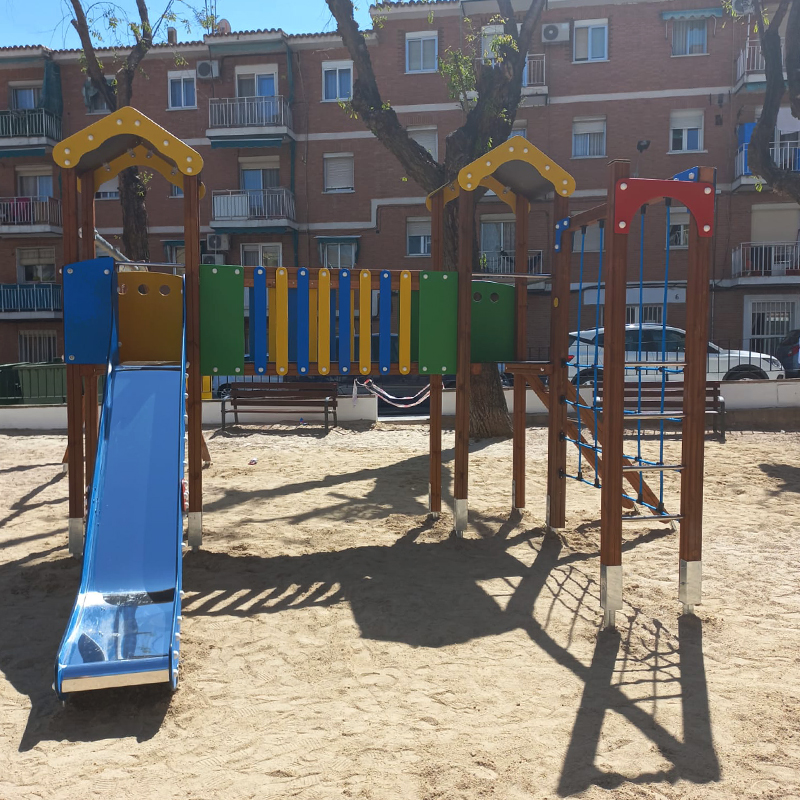 Aspectos a tener en cuenta al instalar mobiliario de parques infantiles