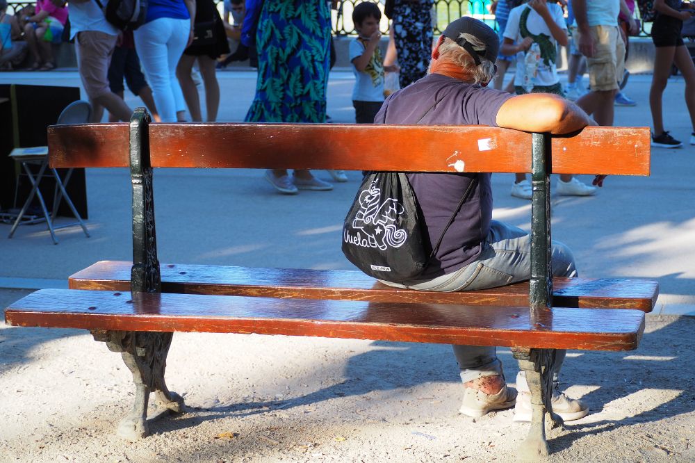 ✓✓ La revolución wifi y el mobiliario urbano