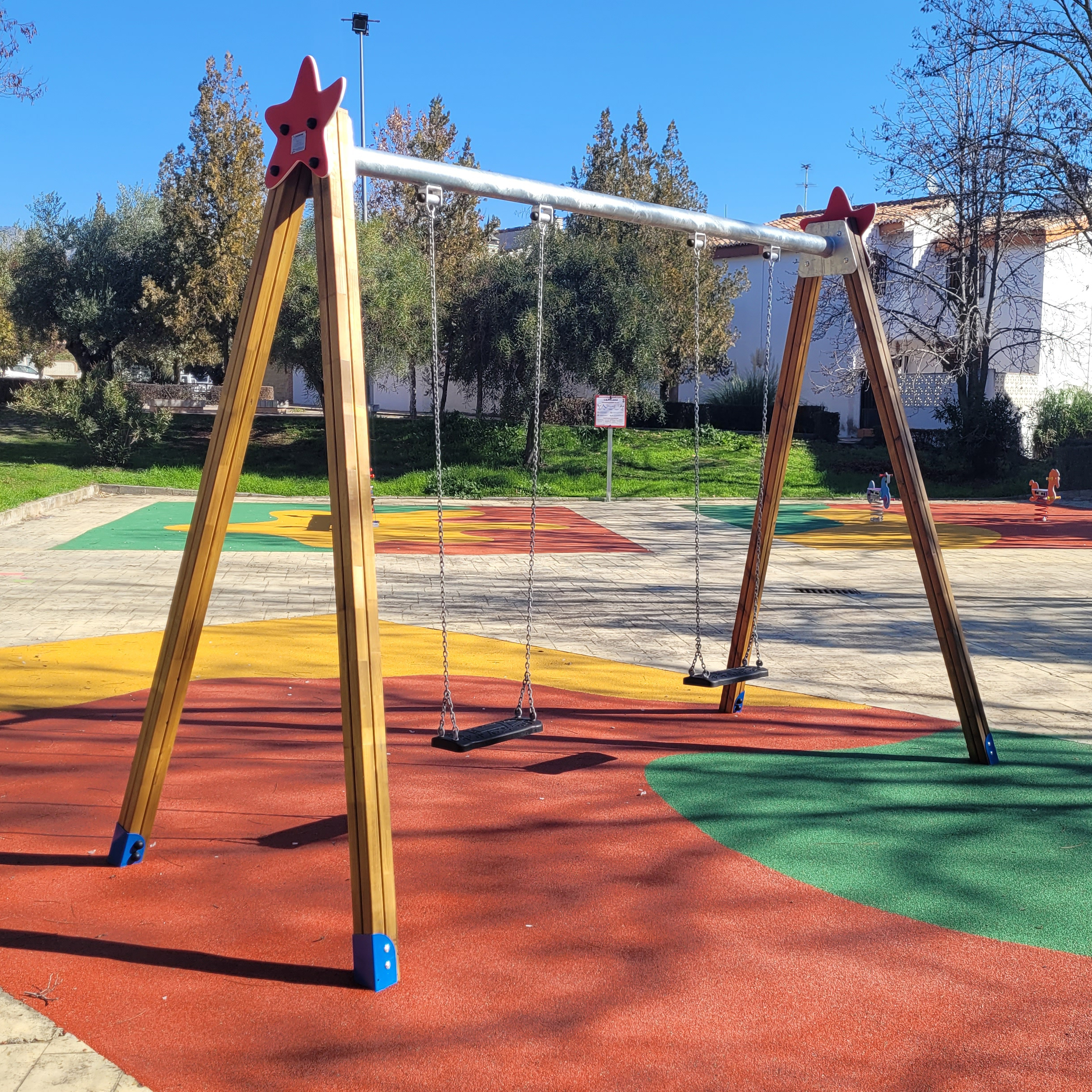 ✓✓ Actividad física de los niños en España y parques infantiles exteriores