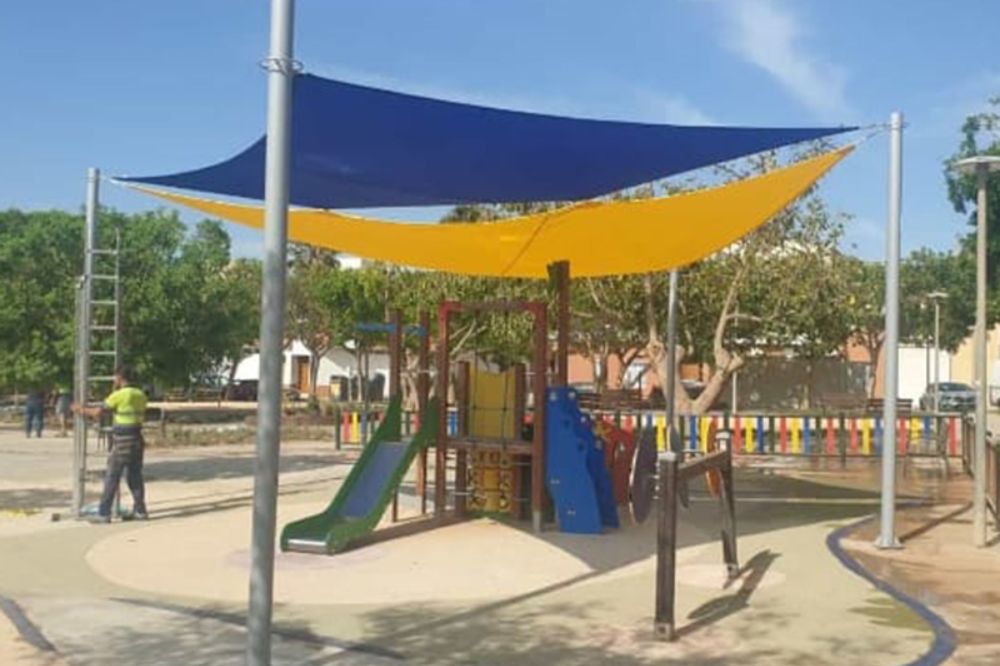 Toldos para parques infantiles y todo tipo de espacios urbanos con Forjas